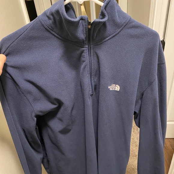 North face 1/4 Zip - Picture 1 of 2